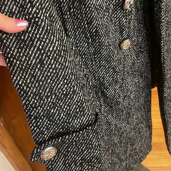 Beautiful Peacoat - Picture 5 of 8